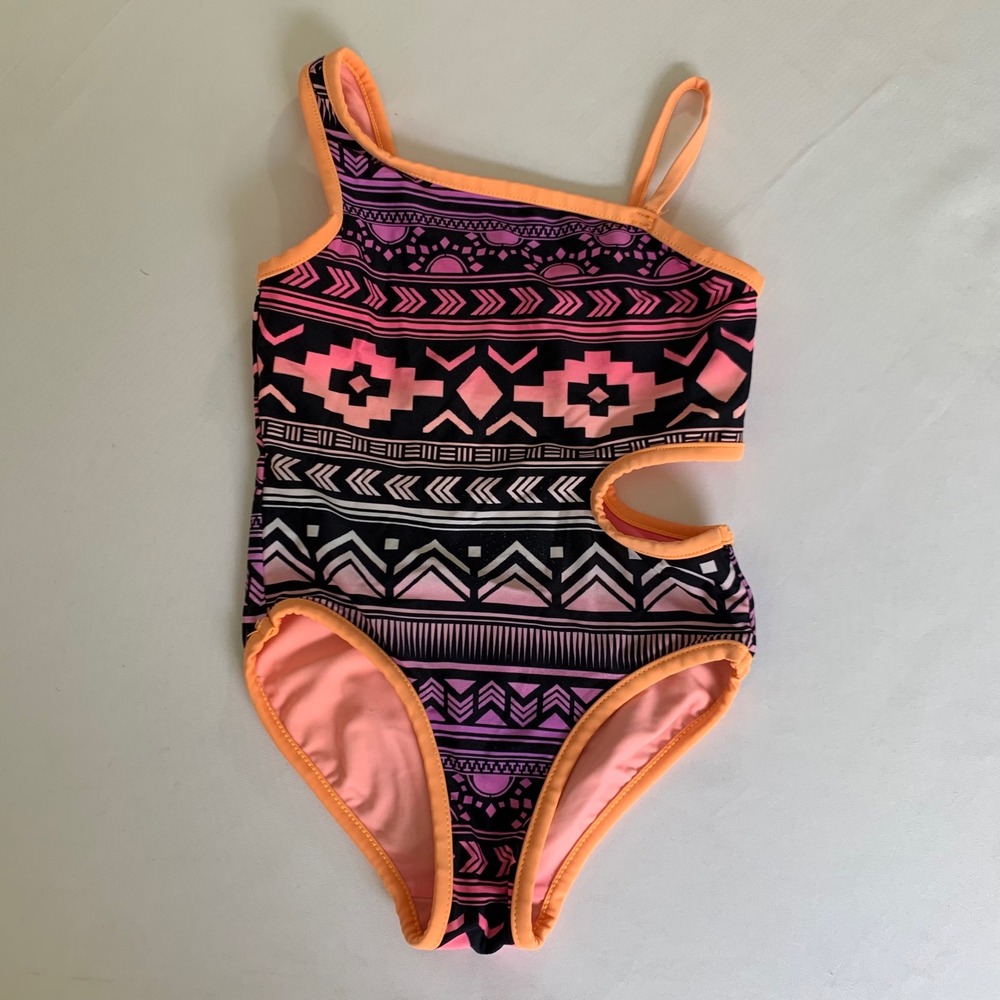 Justice One Piece Swimsuit Girls 7/8‎ Reversible Pink Purple Tribal Cutout Boho